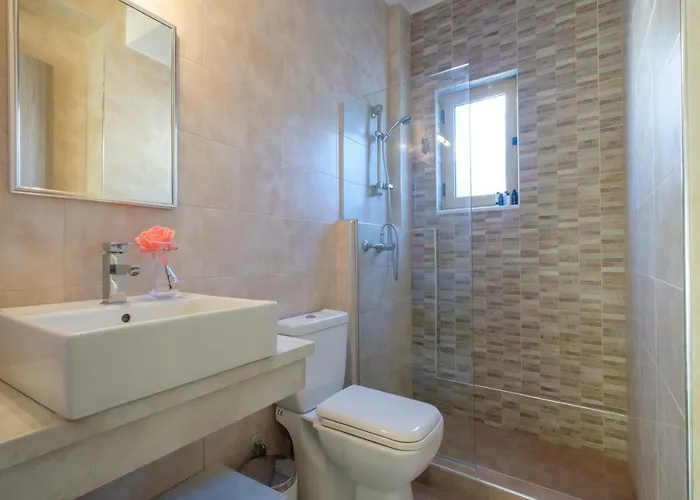 Hilltop Residences Apartmán *