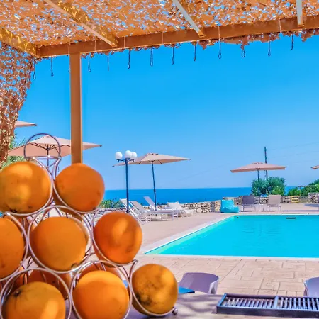 Hilltop Residences Apartamento