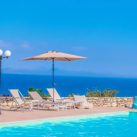 Daire Hilltop Residences Kalamaki (Messinia)