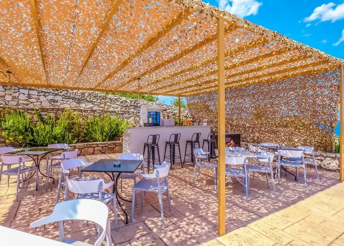 Hilltop Residences Kalamaki (Messinia)